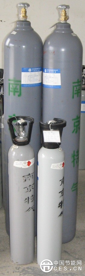 40升8升混合氣體各二瓶