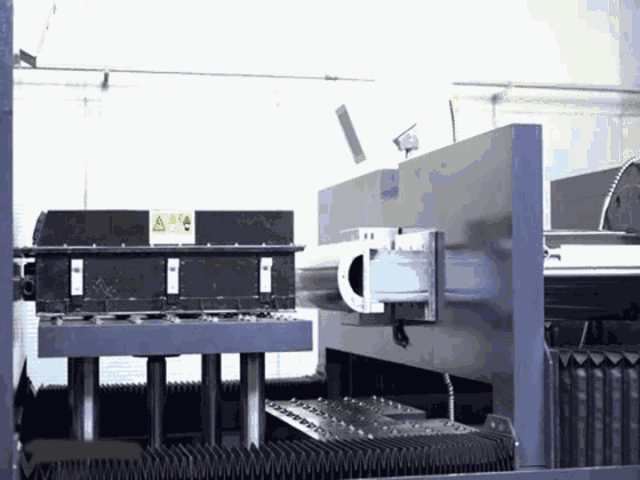 特斯拉又自燃了？是時候跟你聊聊電動汽車的電池安全性了