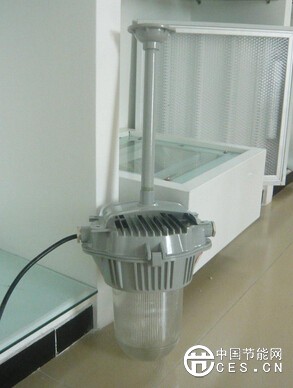 GC101金屬鹵化物燈;J70防眩泛光燈