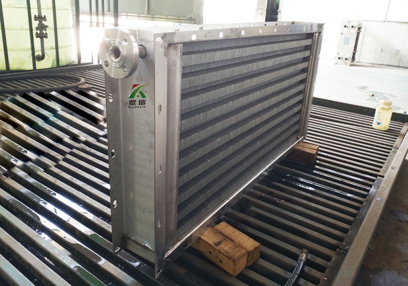串片式翅片管換熱器4