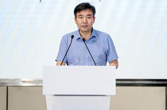 氫能產(chǎn)業(yè)迎來發(fā)展熱潮，如何規(guī)?；瘧?yīng)用仍待解