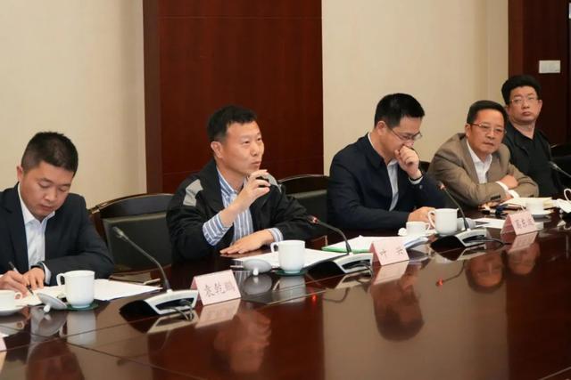 上海市政協(xié)舉行重點(diǎn)課題調(diào)研座談會(huì)：關(guān)注甲醇綠色認(rèn)證，助力清潔燃料布局