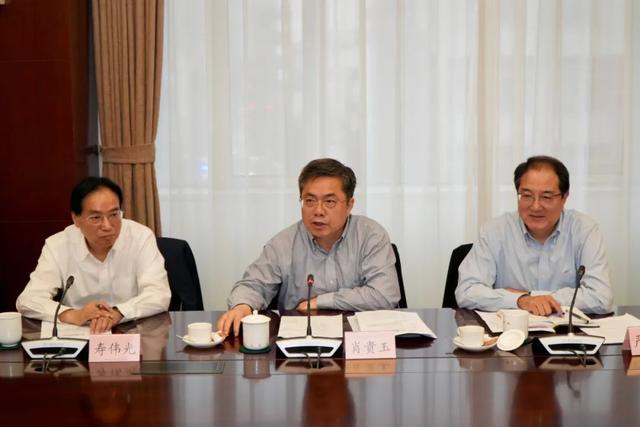 上海市政協(xié)舉行重點(diǎn)課題調(diào)研座談會(huì)：關(guān)注甲醇綠色認(rèn)證，助力清潔燃料布局