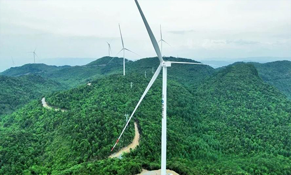 重慶單機(jī)容量最大風(fēng)電項(xiàng)目全容量并網(wǎng)發(fā)電