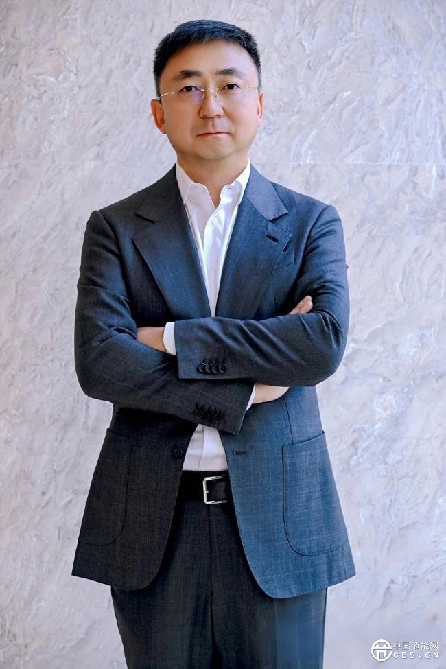 破解新能源海量接入困局 引領(lǐng)新型電力系統(tǒng)數(shù)智化變革——華為助力新能源高質(zhì)量發(fā)展的創(chuàng)新實踐 破解新能源海量接入困局 引領(lǐng)新型電力系統(tǒng)數(shù)智化變革——華為助力新能源高質(zhì)量發(fā)展的創(chuàng)新實踐