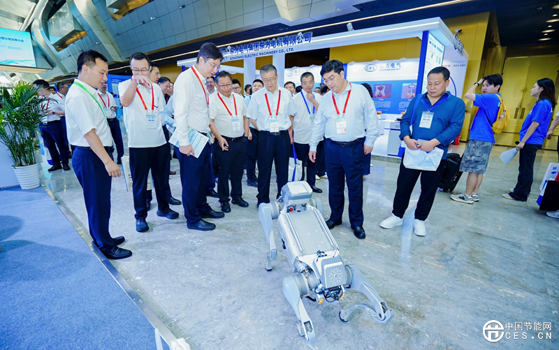 水電盛事，300多家單位、1300多人參加