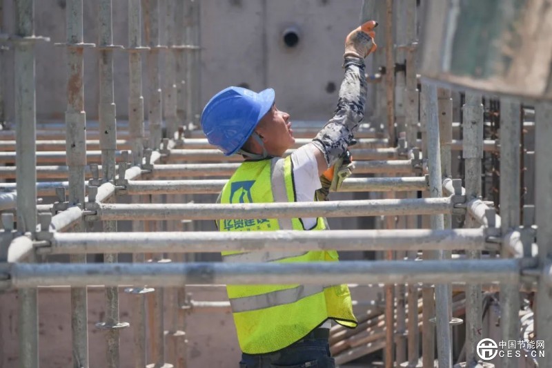 浙江全省首個(gè)深度融合“電儲(chǔ)能調(diào)頻+水蓄冷調(diào)峰”示范項(xiàng)目建設(shè)進(jìn)展 浙江全省首個(gè)深度融合“電儲(chǔ)能調(diào)頻+水蓄冷調(diào)峰”示范項(xiàng)目建設(shè)進(jìn)展