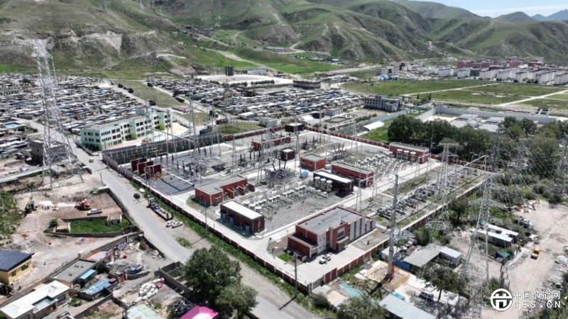 青海實(shí)現(xiàn)全部市州330千伏大電網(wǎng)雙回路供電