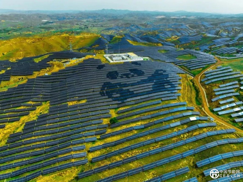 內(nèi)蒙古綠電跨區(qū)外送：為全國(guó)統(tǒng)一電力市場(chǎng)注入 “風(fēng)光” 動(dòng)能