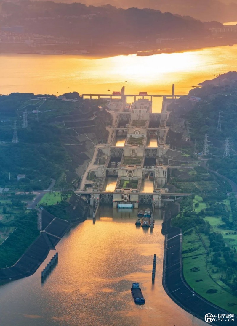 1800公里清潔能源走廊如何點“綠”成“金”