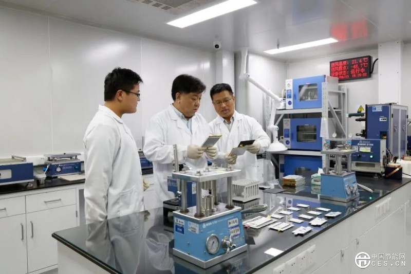 我國科學(xué)家研制！鋰電池實現(xiàn)新突破