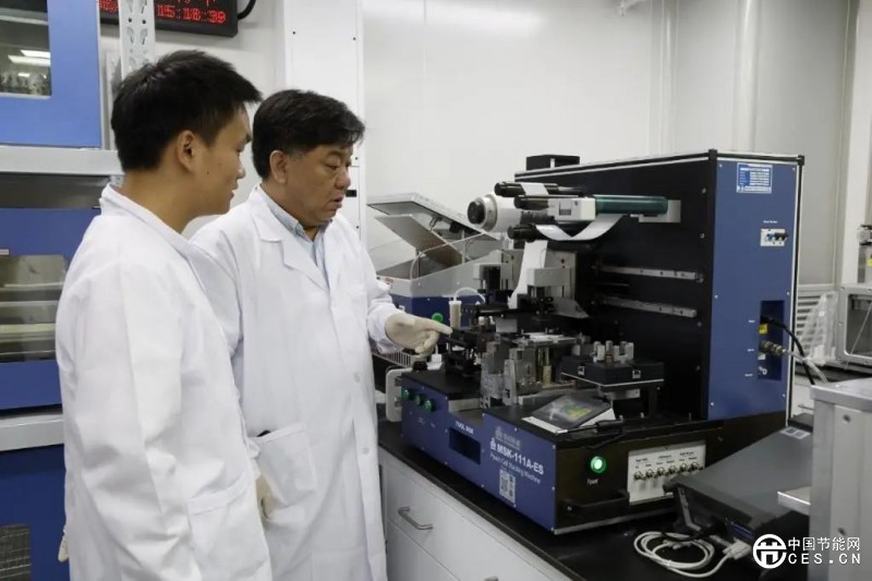 我國科學(xué)家研制！鋰電池實現(xiàn)新突破