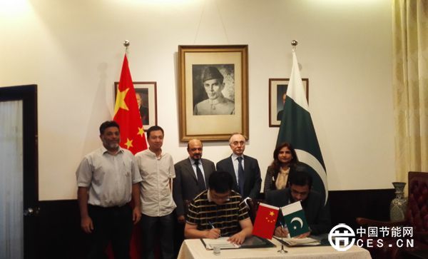 中國(guó)紡織服裝企業(yè)抱團(tuán)出海，提升國(guó)際競(jìng)爭(zhēng)力