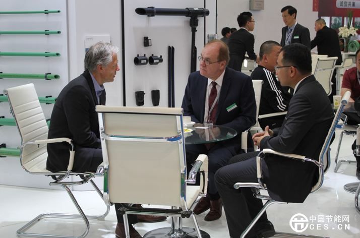 德國(guó)潔水成功參與2015 ISH供熱展