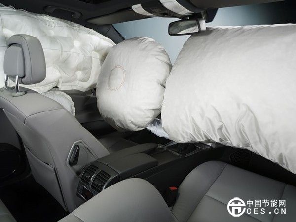 低速電動車標(biāo)準焦點不在速度 安全最重要