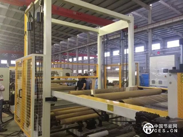 金緯機(jī)械順應(yīng)市場(chǎng)節(jié)能環(huán)保風(fēng)，力推TPU薄膜生產(chǎn)線