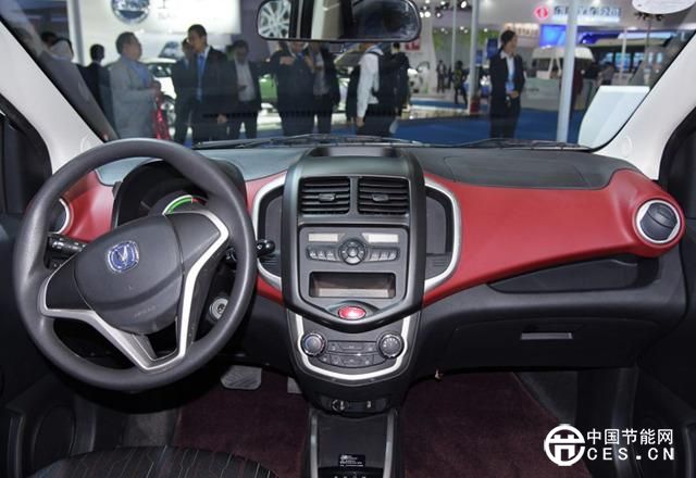 曝長(zhǎng)安汽車新能源車規(guī)劃 奔奔EV明年上市