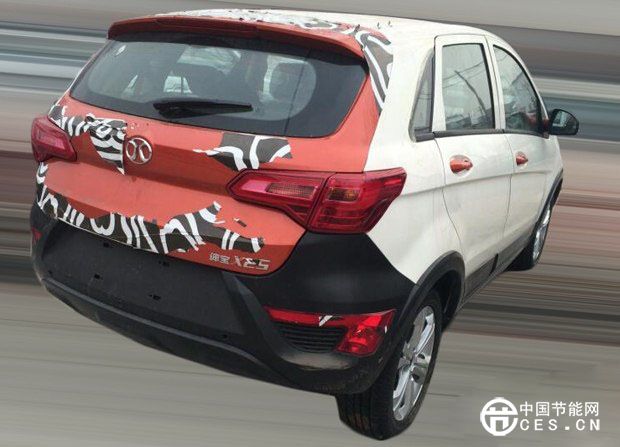 北汽紳寶X25電動(dòng)版諜照曝光 預(yù)計(jì)2016年發(fā)布
