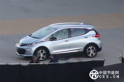 雪佛蘭Bolt電動(dòng)車路試諜照曝光  續(xù)航里程將達(dá)322公里
