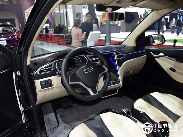 眾泰電動車芝麻E30補(bǔ)貼后僅3.28萬元  續(xù)航里程超過150公里