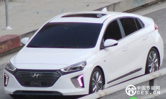 現(xiàn)代IONIQ混動(dòng)車內(nèi)飾草圖曝光 1月底正式發(fā)布