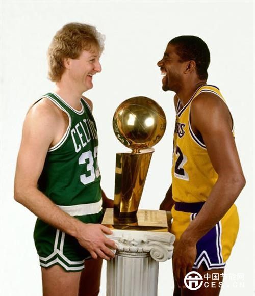 新能源車將“斷奶” 車企怎么活？