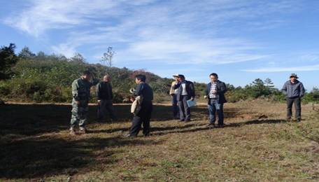 河西鎮(zhèn)黨委書記帶隊(duì)深入大平地100MW光伏發(fā)電項(xiàng)目