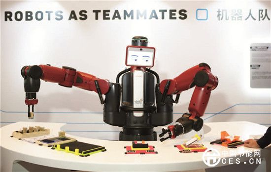 生產(chǎn)全球化到科技全球化:機(jī)器人“占領(lǐng)”達(dá)沃斯