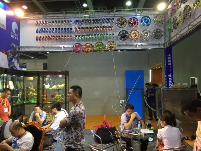 國(guó)際表面處理涂裝覽會(huì)現(xiàn)新技術(shù)納米環(huán)保電鍍_zgxwzx.com.cn